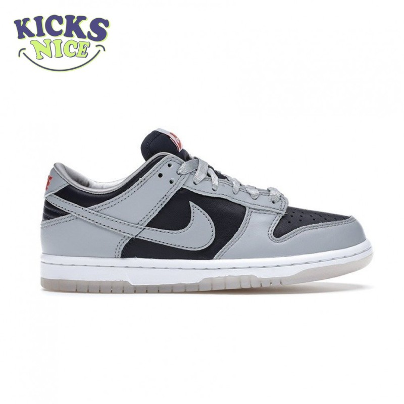 Wmns Dunk Low SP 'College Navy' Size 40-47.5